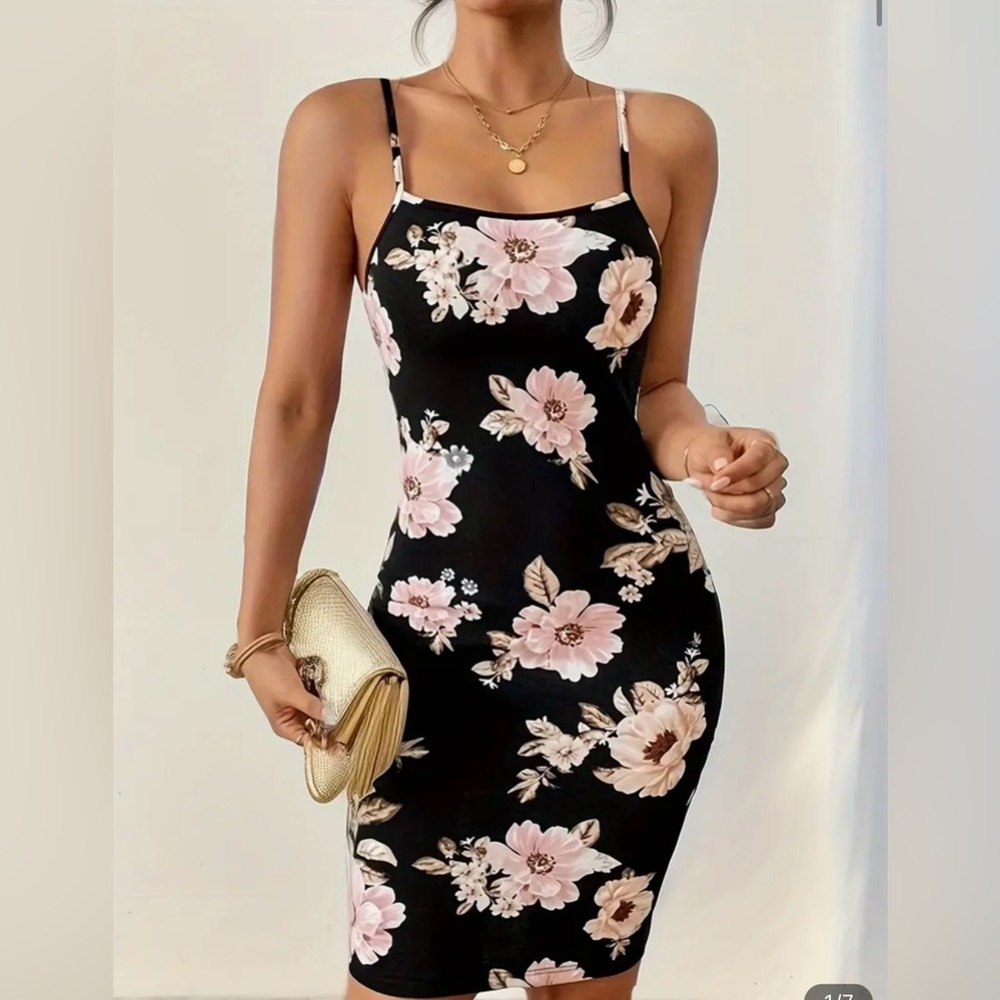🆕 Floral Print Midi Dress